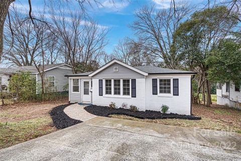 909 Plyler Street sold home in Plyler Heights, Monroe, NC