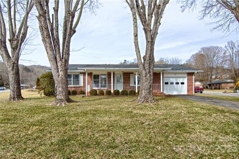 75 Resada Drive sold home in Deer Track, Brevard, NC