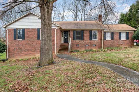 1719 Woodrun Circle
