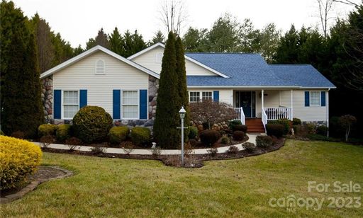 122 Sunset Ridge Drive sold home in Sunset Ridge, Etowah, NC