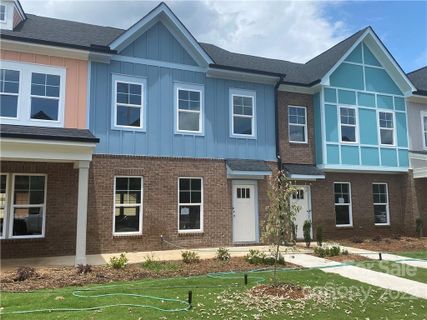 1094 Herrons Ferry Road 36