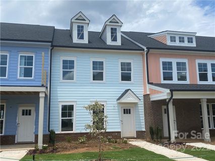 1098 Herrons Ferry Road 38