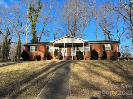 2332 Woodbridge Drive