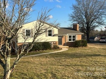 2214 Olde Well Road sold home in Olde Farm, Hudson, NC
