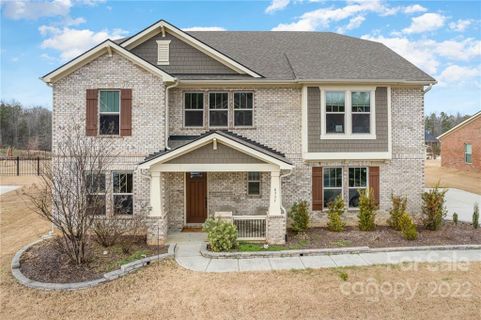 Previously sold for $710,000