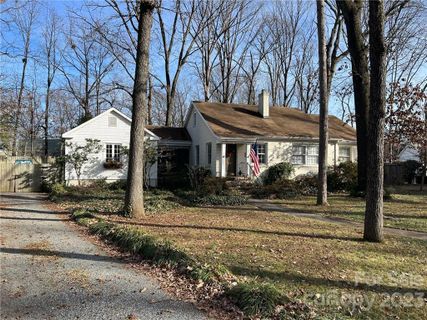 783 Sedgefield Road