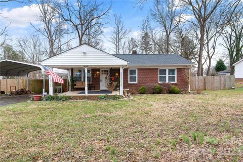 3036 Iredell Drive sold home in Milhaven Park, Charlotte, NC