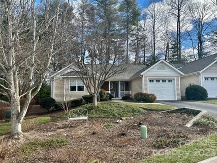 210 Charlestown Drive sold home in Charlestown Place, Hendersonville, NC