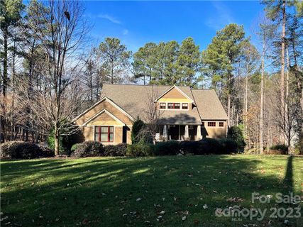152 White Horse Drive