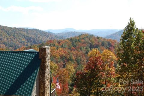 2453 Deer Run
