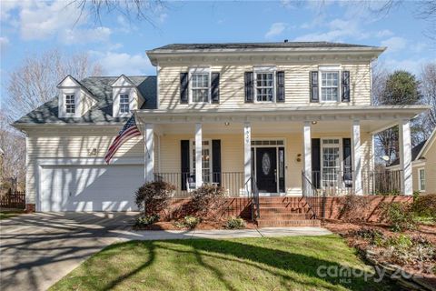 8529 Sandowne Lane