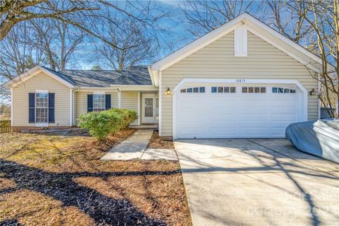 10615 Roxbury Court
