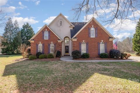 6211 Robin Hollow Drive 4