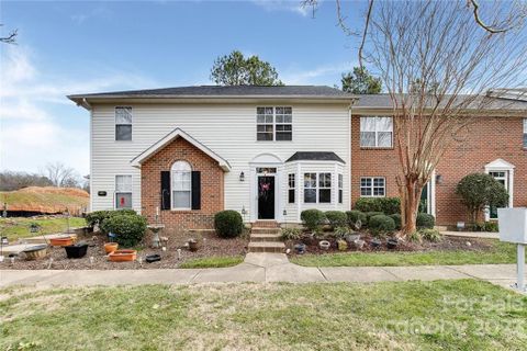 3696 Melrose Cottage Drive