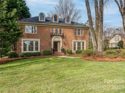 2022 Clematis Drive