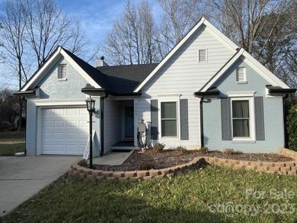 8623 Lockerbie Lane