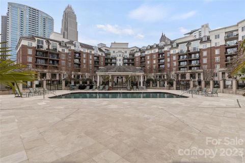 300 5th Street 353