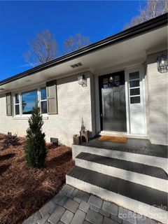 1219 Rockhaven Drive