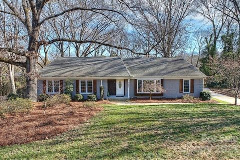 6801 Dulverton Drive 25