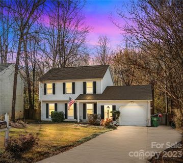 7301 Bluff Wood Cove sold home in Idlewild Brooke, Charlotte, NC