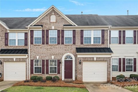 Previously sold for $441,500