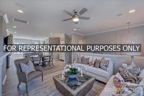 4033 Hidden Oaks Drive 18