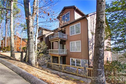 105 Toxaway Views Drive 402 sold home in Toxaway Views, Lake Toxaway, NC