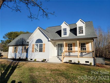 375 Kingstree Road sold home in Kingstree, Salisbury, NC