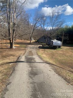 1290 Lloyd White Road 11 sold home in Clover Estates, Clover, SC