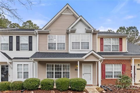 11532 Briddle Hall Court