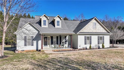 121 Whitehall Lane sold home in Meadowcreek Estates, Hudson, NC