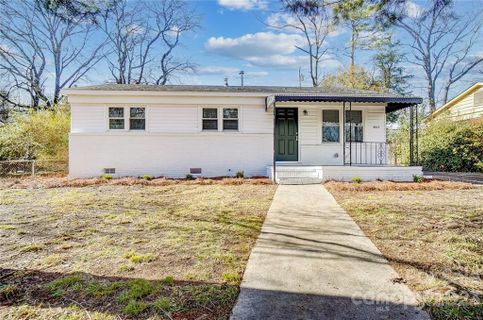4917 Winchester Street sold home in Westmont, Charlotte, NC