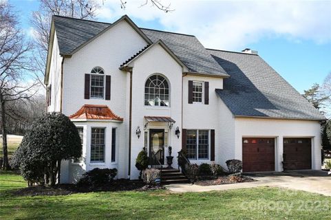 4921 Elmhurst Drive