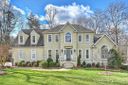 15625 Eagleview Drive sold home in Charlotte, SC