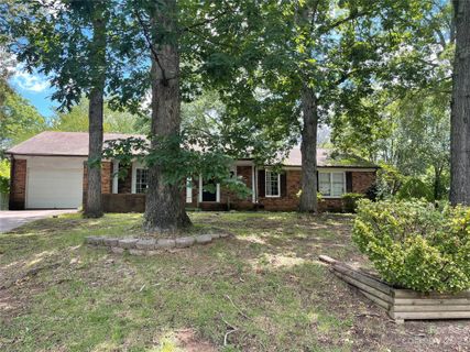 1714 Aster Lane sold home in Kensington Gardens, Gastonia, NC