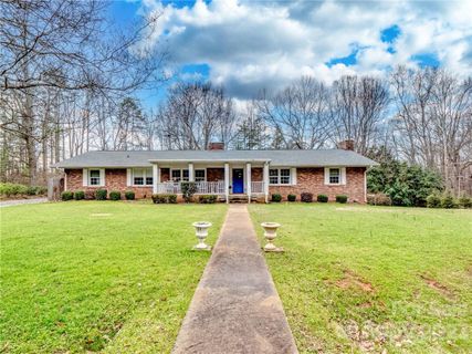 Previously sold for $355,000
