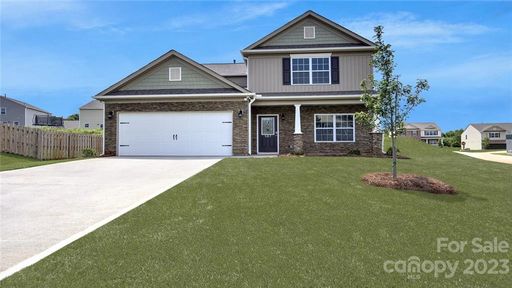 135 Ridgeview Lane