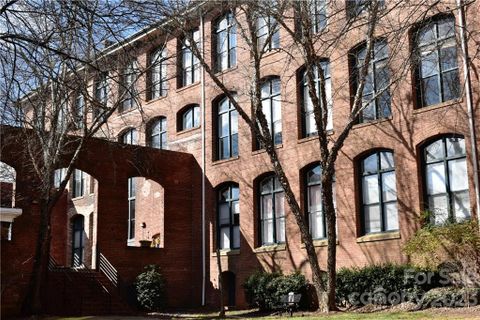 201 Hoskins Road 129