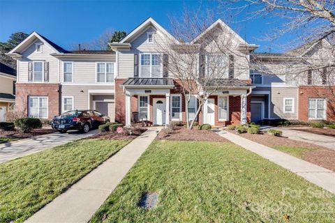 15214 Coventry Court Lane