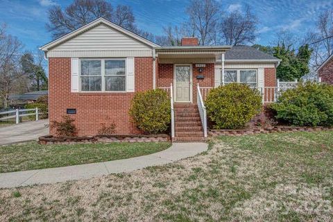 Previously sold for $290,000