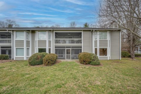 201 Golfside Drive