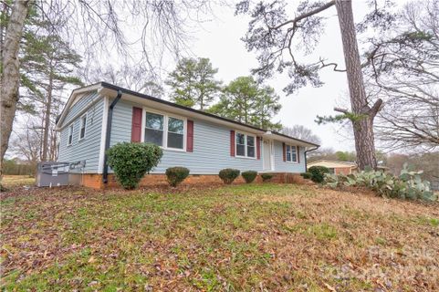 1151 Ragan Drive sold home in Ragan Woods, Gastonia, NC