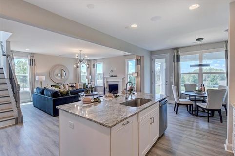 5009 Hillshire Lane