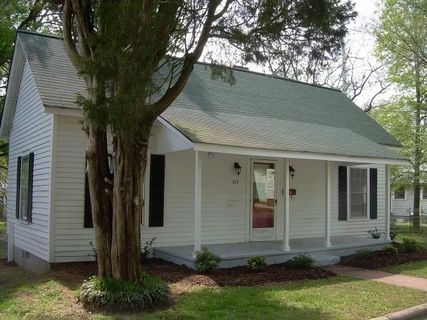 313 Lowrance Avenue