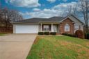 3806 Pineknoll Drive sold home in Hickory, SC