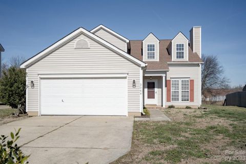 3069 Hawick Commons Drive