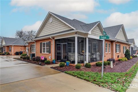 2506 Tulare Court