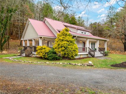 103 Buckner Branch Road sold home in Horseshoe Ridge, Barnardsville, NC