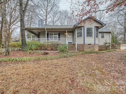4444 Huntington Drive