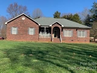 10001 Drawbridge Drive sold home in Castle Gardens, Charlotte, NC